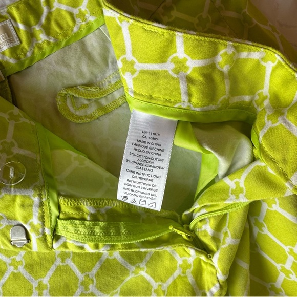 MICHAEL Michael Kors Green and White Shorts Design - Picture 8 of 10